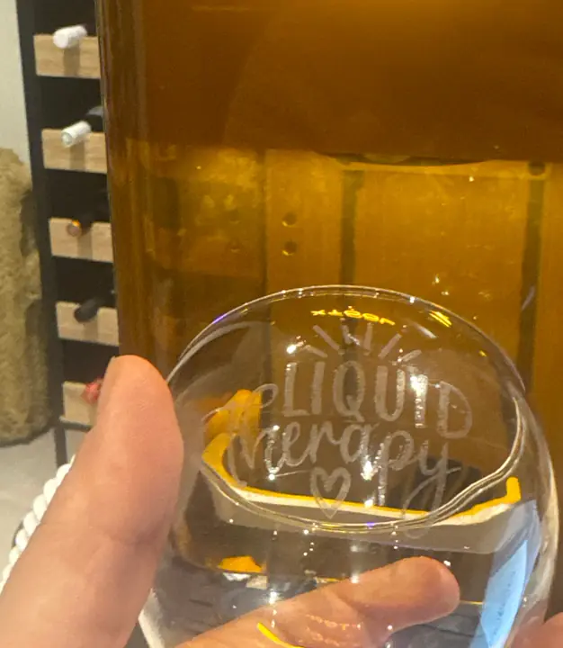 Verre gravé « Liquid therapy »